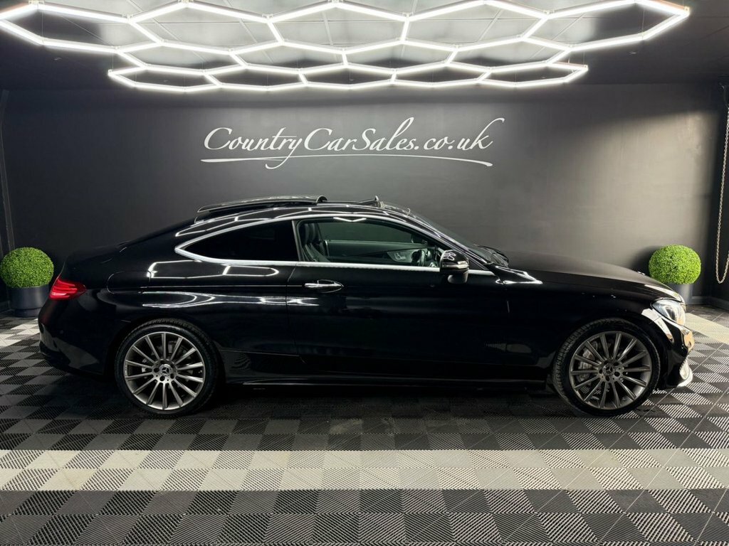 Mercedes-Benz C Class 2.0 C200 Amg Line Premium Coupe G-tro Black