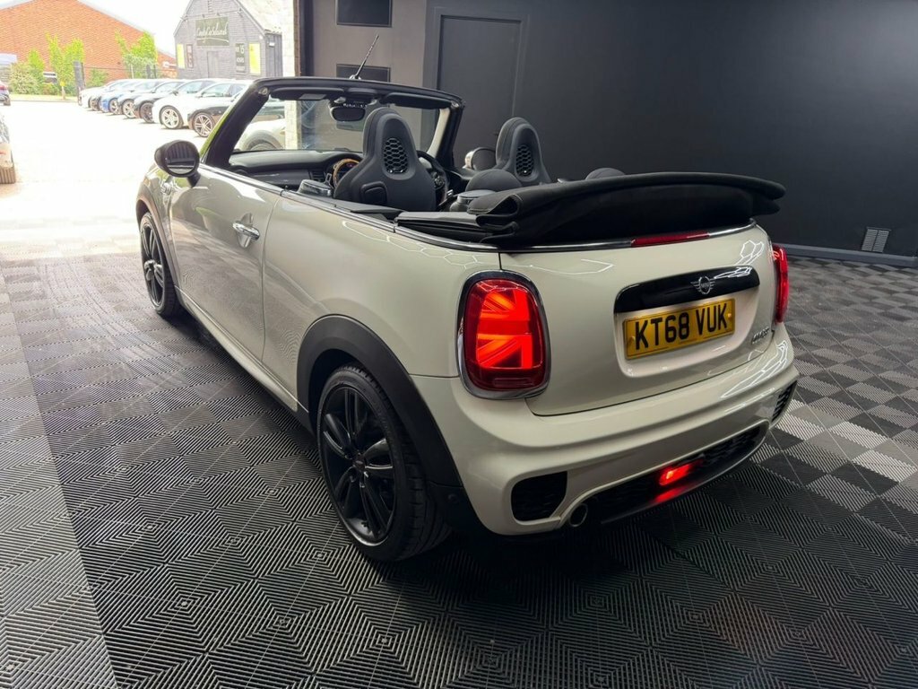 Mini Convertible 1.5 Cooper Sport Convertible Eur KT68VUK White #5