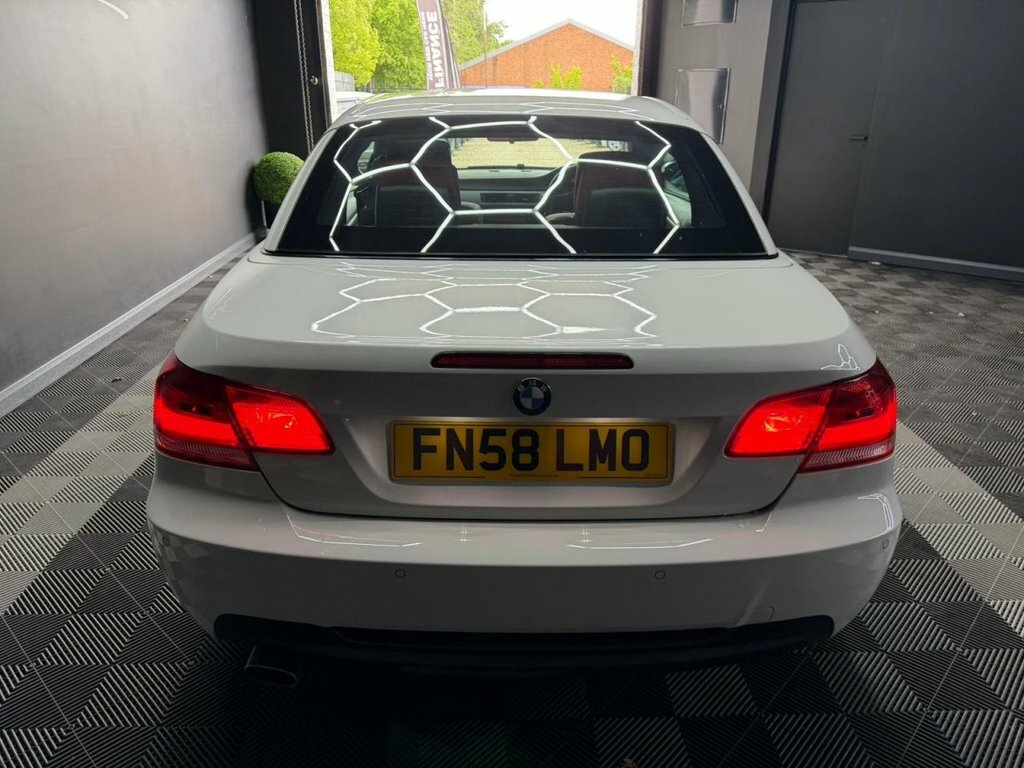 BMW 3 Series 2.0 320I M Sport Convertible Eur White #4