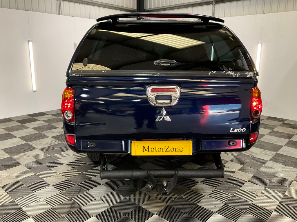 Mitsubishi L200 2.5 Di-d Barbarian Pickup Double Cab Ma SK61WWM Blue #6