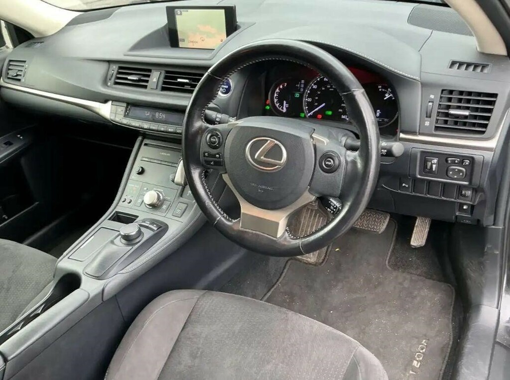 Lexus CT 1.8 Advance Cvt Euro 6 Ss  #3