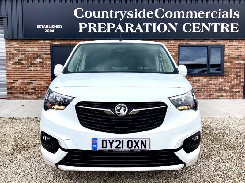 Vauxhall Combo 2300 1.5 Turbo D 100Ps H1 Sportive Van - 2021 21 DY21OXN White #2
