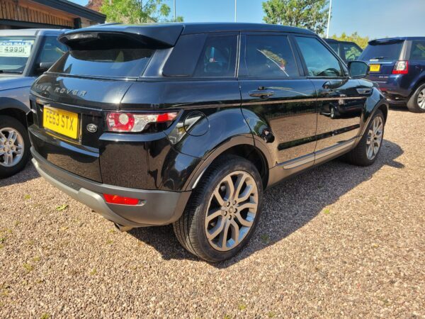 Land Rover Range Rover Evoque 2.2 Sd4 Pure 4Wd FE63STX Black #3