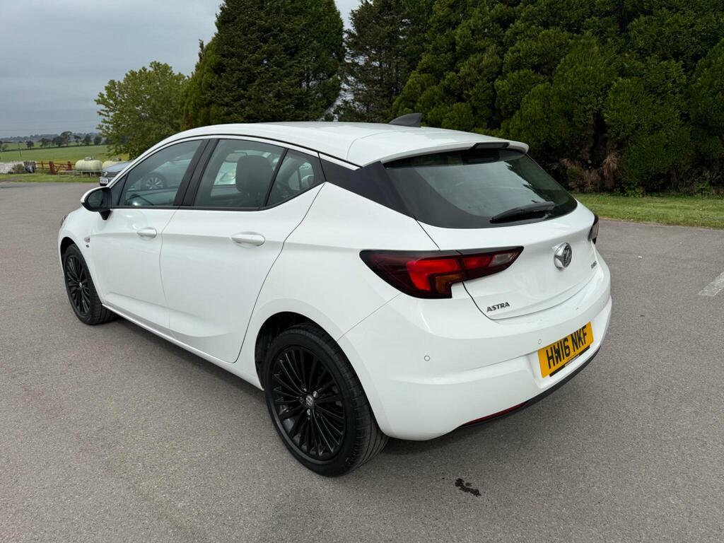 Vauxhall Astra 1.4I Turbo Elite Nav Euro 6 HW16NKF White #3