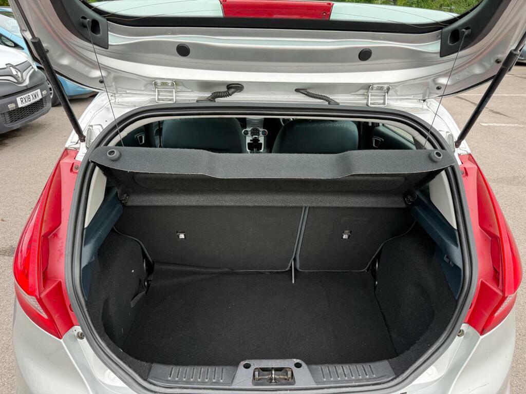 Ford Fiesta 1.4 Zetec CK12WJJ Silver #5