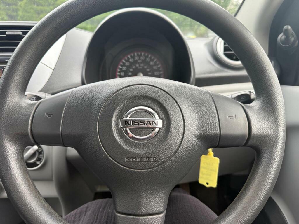 Nissan Pixo N-tec Black #17