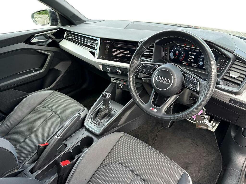 Audi A1 1.0 Tfsi 30 S Line Sportback S Tronic E RJ23MFP Black #6