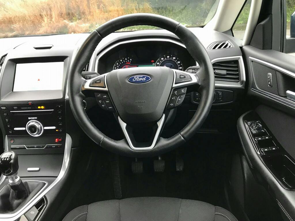 Ford S-Max 2.0 Ecoblue Titanium Mpv Euro 6 Blue #6