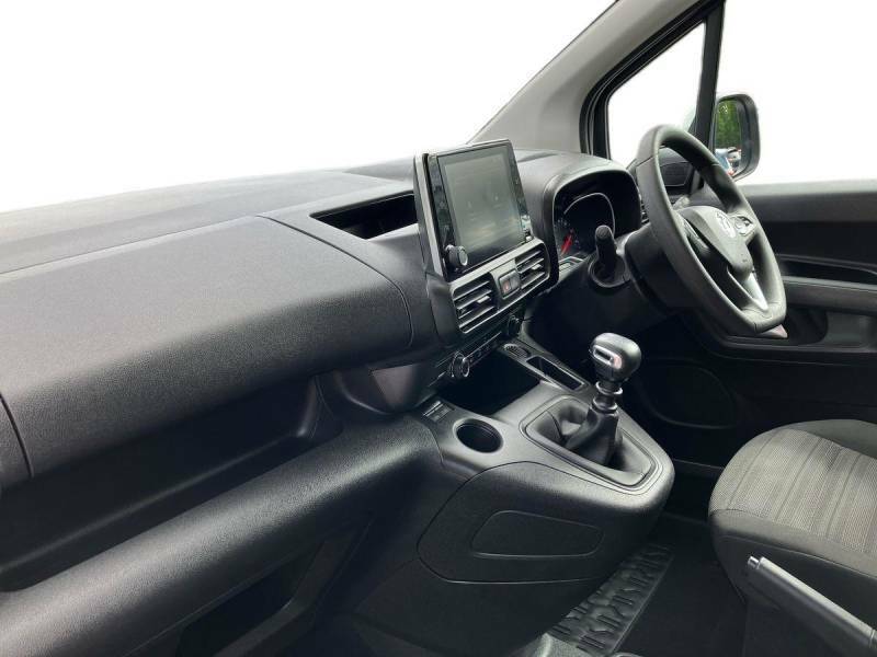 Vauxhall Combo Life 1.2 Turbo Energy - 2019 69 White #3