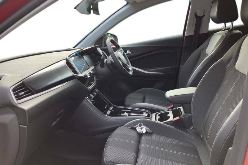 Vauxhall Grandland 1.6 Plug-in Hybrid Gs - 2024 24 DP24KZX Red #3