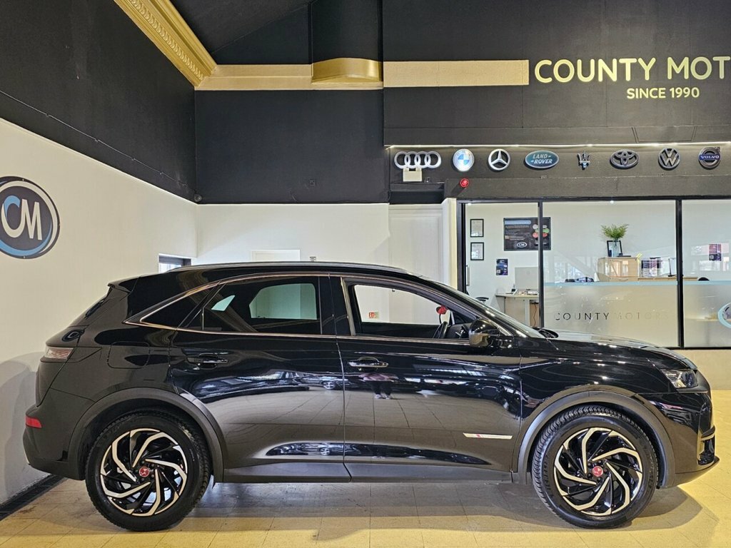 DS DS 7 Crossback 2L Performance Line Black #2