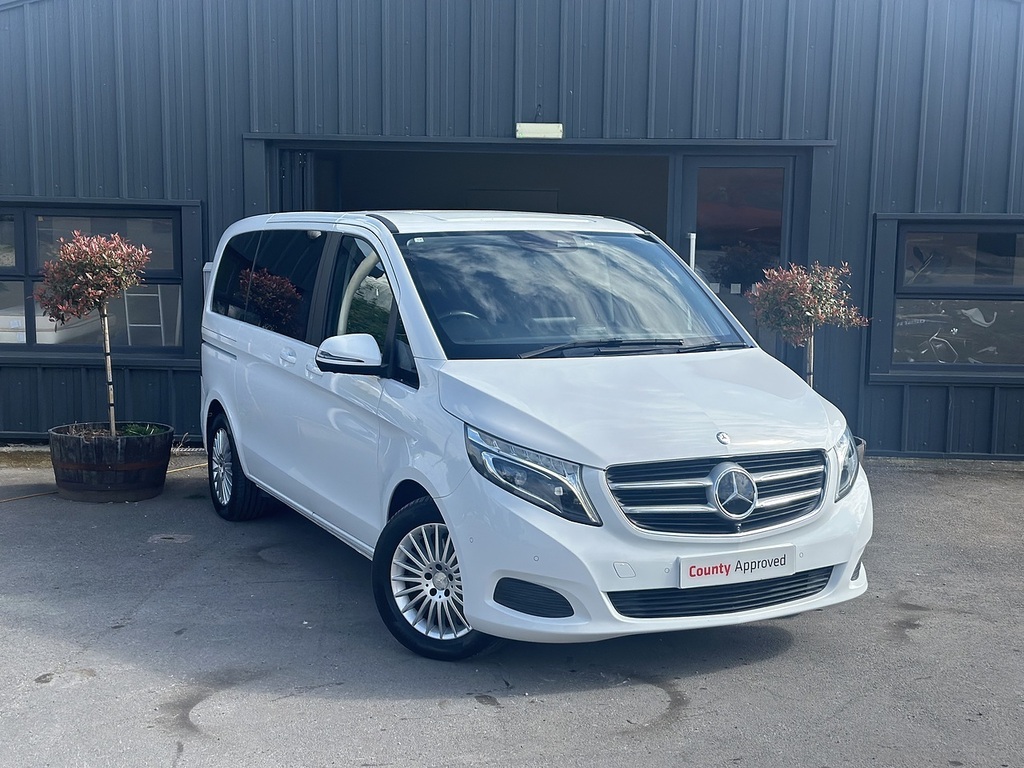 Mercedes-Benz V Class V 220 D Sport White