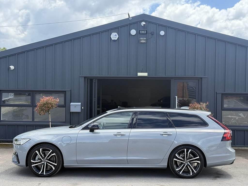 Volvo V90 2.0 D4 Momentum Plus Geartronic  #19