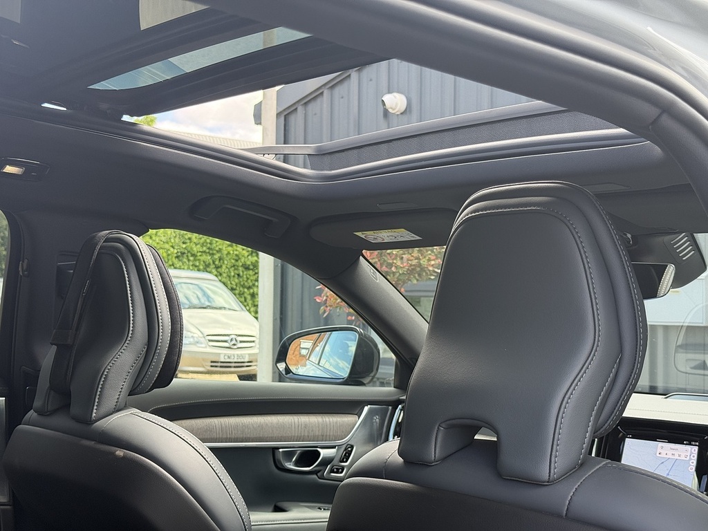 Volvo V90 2.0 D4 Momentum Plus Geartronic  #30