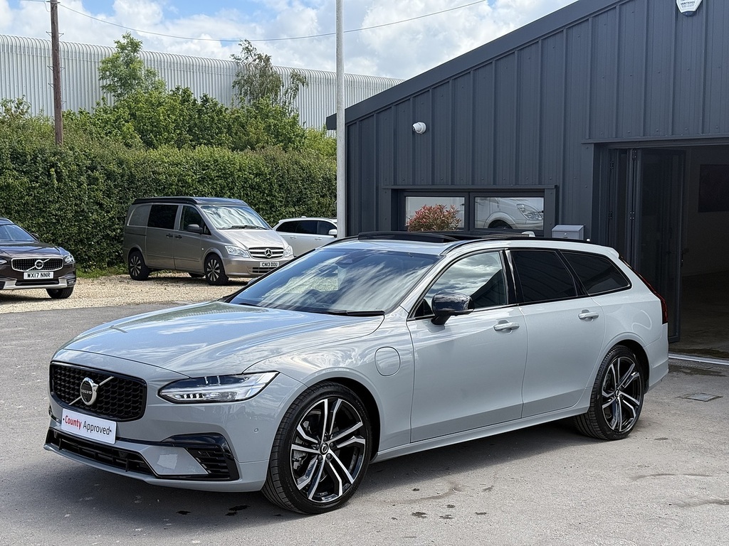 Volvo V90 2.0 D4 Momentum Plus Geartronic  #5