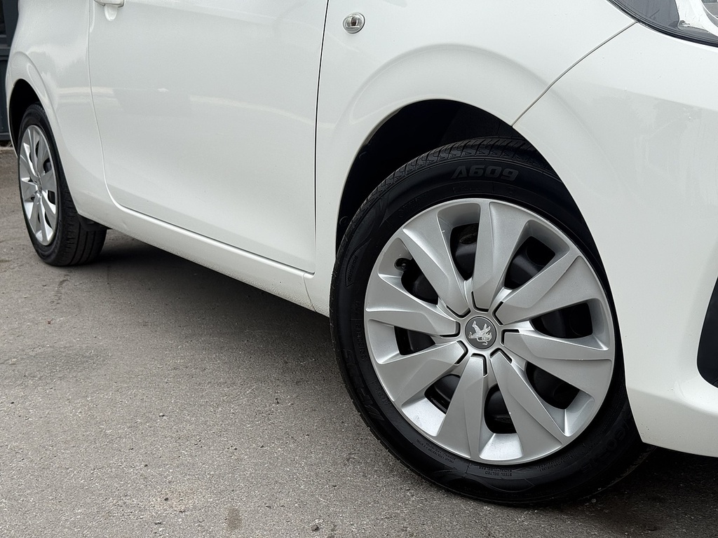 Peugeot 108 Hatchback White #8