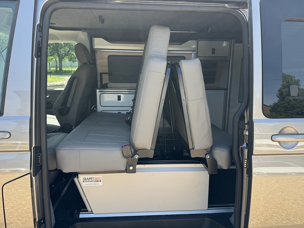 Volkswagen Transporter T6.1 T28 150 Dsg Swb Beige #5