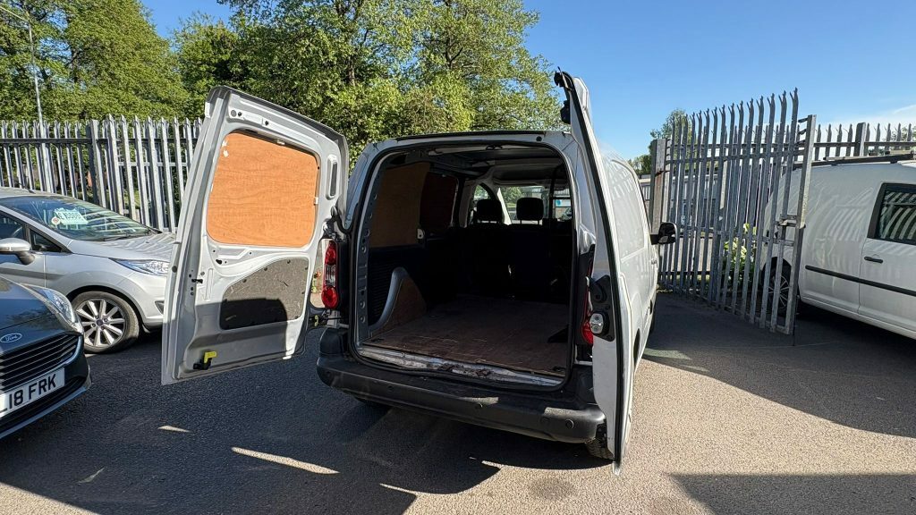 Citroen Berlingo 1.6 Bluehdi 850Kg Enterprise 100Ps 2018 CN18DBU  #5