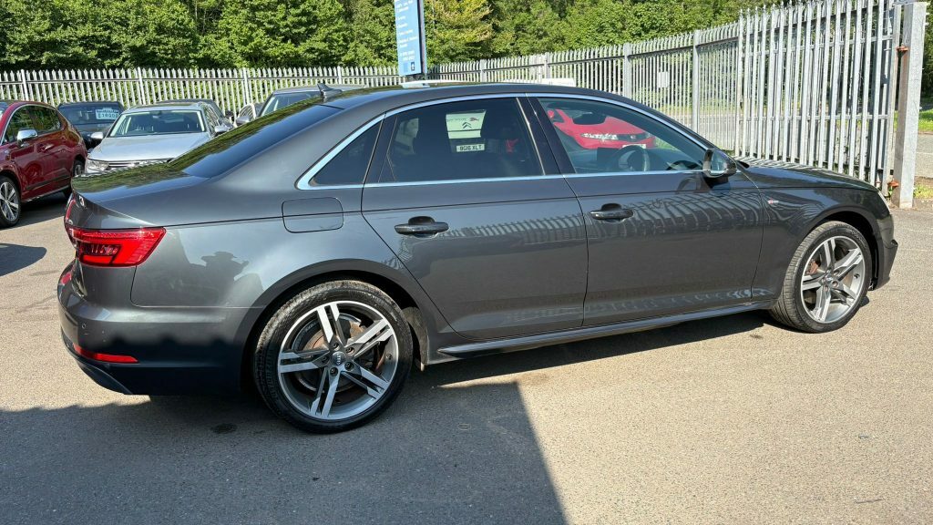 Audi A4 2.0 Tdi S Line 2016 DV66RLU Grey #3