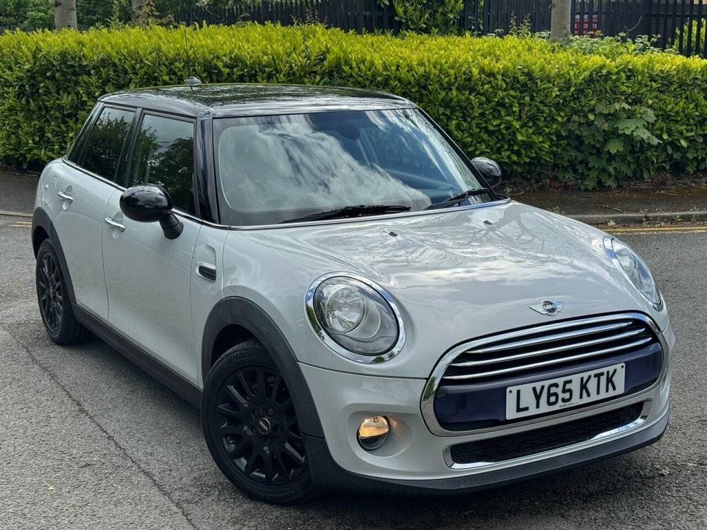 Mini Hatch 1.5L Cooper Silver