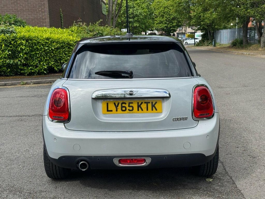 Mini Hatch 1.5L Cooper Silver #4