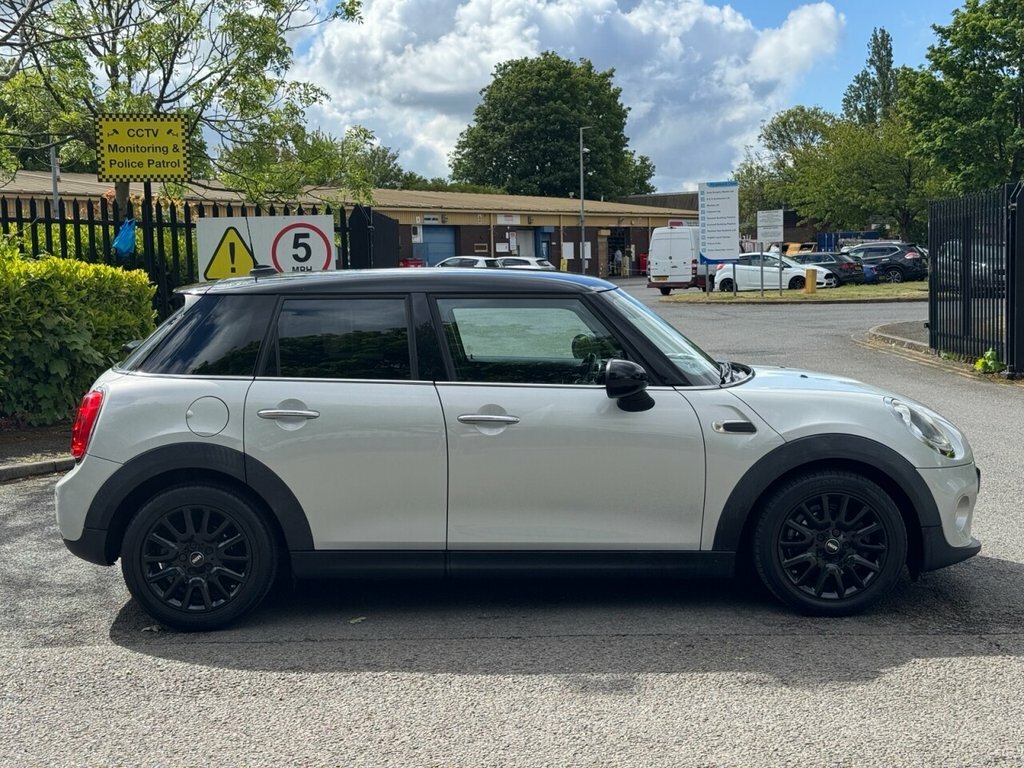 Mini Hatch 1.5L Cooper Silver #2