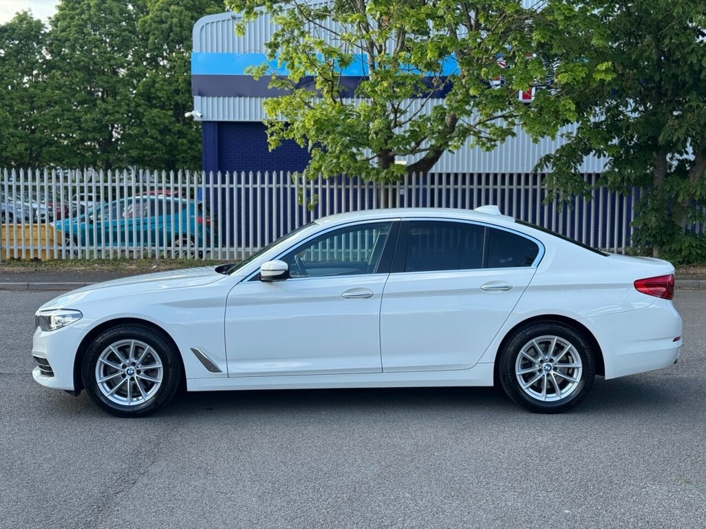 BMW 5 Series 2L Se OW17SHV White #6