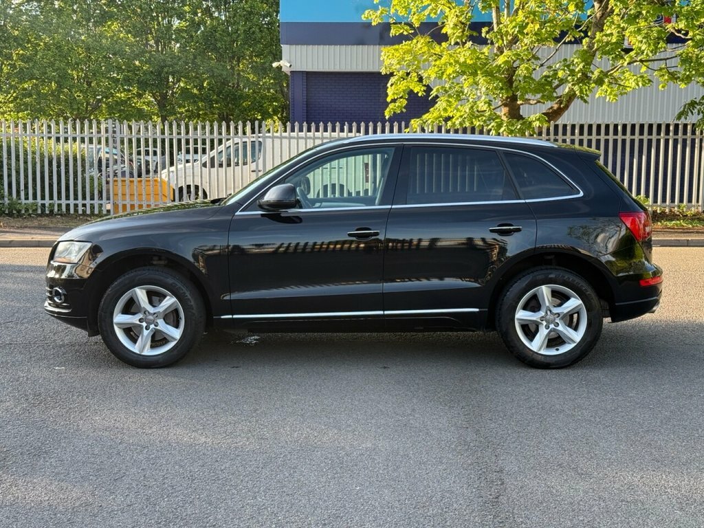 Audi Q5 2L Se PJ64DPK Black #4