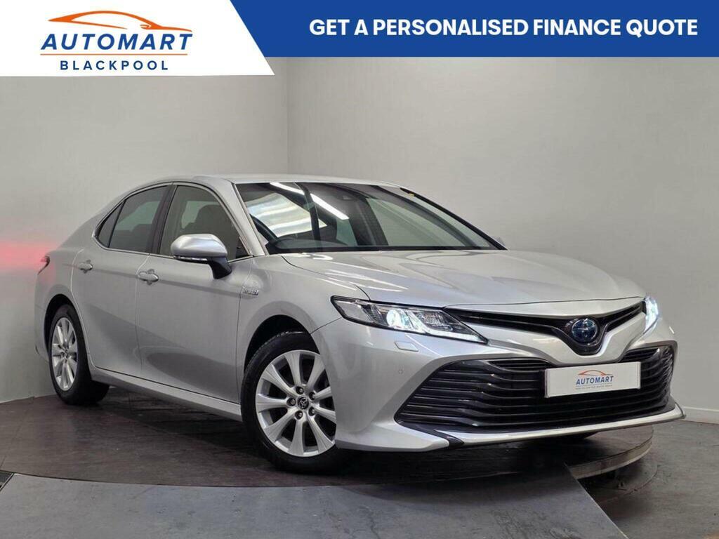 Toyota Camry 2.5 Vvt-h Design Cvt Euro 6 Ss Silver