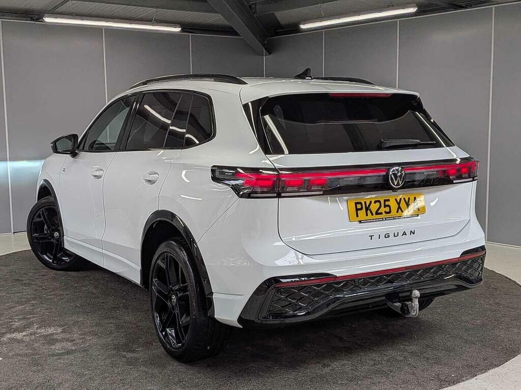 Volkswagen Tiguan 2.0 Tsi Black Edition Dsg 4Motion Euro 6 Ss PK25XYA White #3