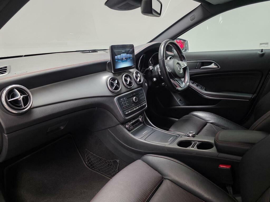 Mercedes-Benz GLA Class 2.1 Gla220d Amg Line Premium 7G-dct 4Matic Euro AK17KVU Grey #6