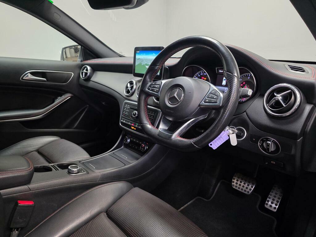 Mercedes-Benz GLA Class 2.1 Gla220d Amg Line Premium 7G-dct 4Matic Euro AK17KVU Grey #4