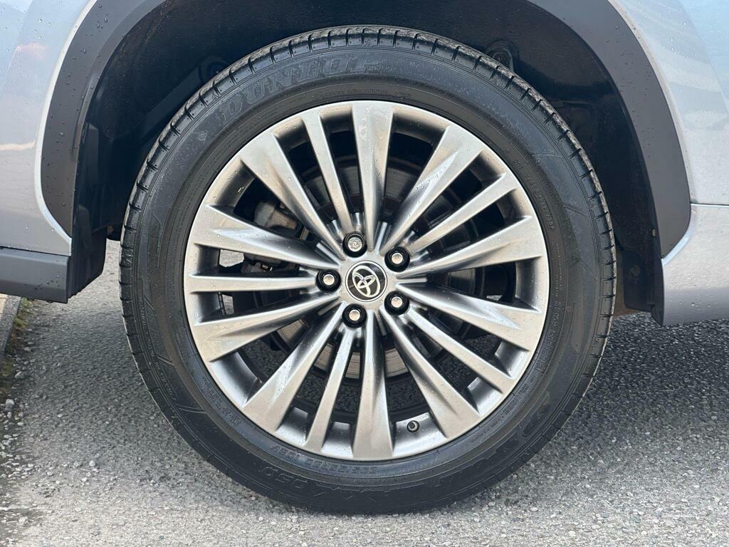 Toyota Highlander 12.4 Representative Apr 49 Months Pcp Silver #4