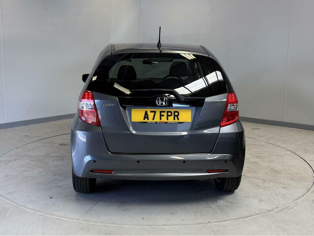 Honda Jazz 1.4 I-vtec Es Plus Cvt Euro 5 A7FPR Grey #6