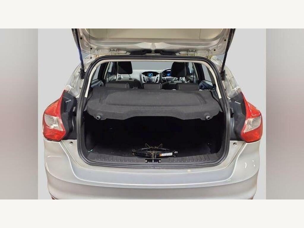 Ford Focus 1.6 Tdci Zetec S Euro 5 Ss AY14XPD Silver #5