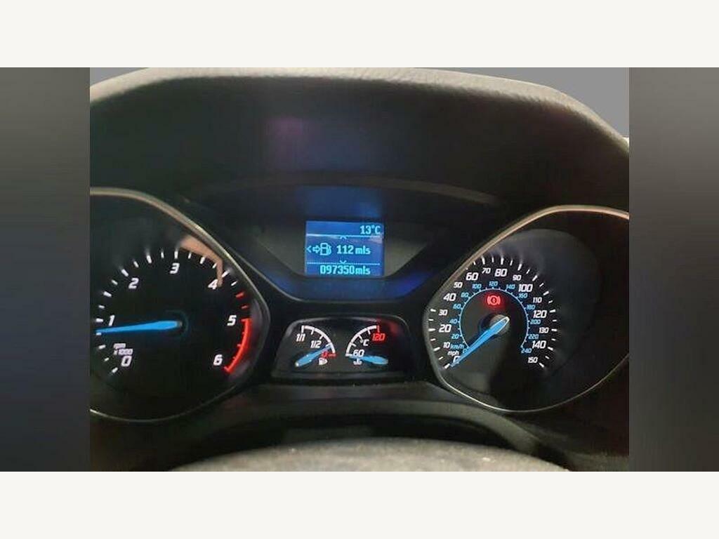 Ford Focus 1.6 Tdci Zetec S Euro 5 Ss AY14XPD Silver #4