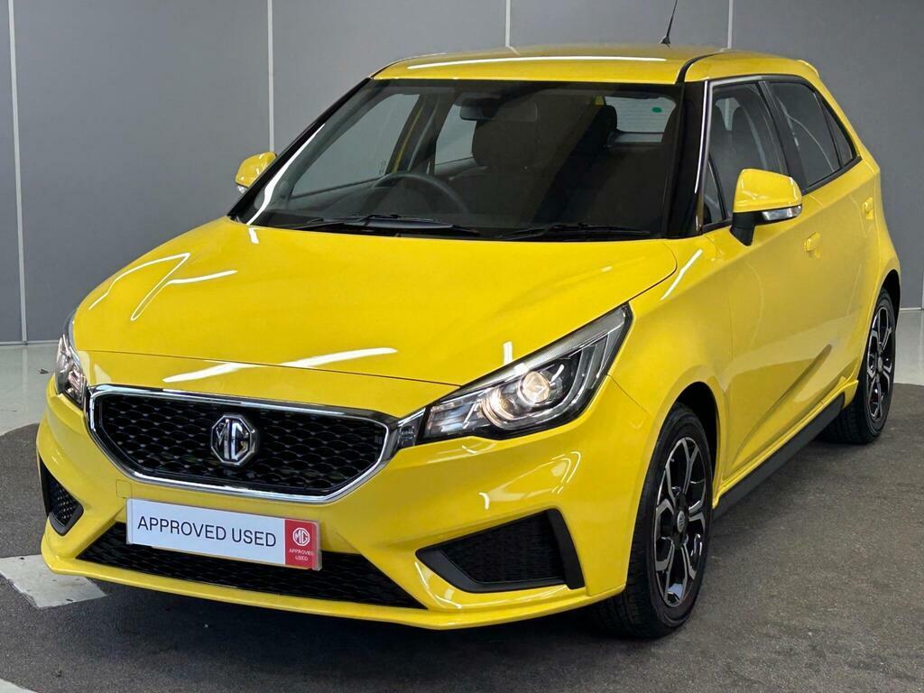 MG MG3 1.5 Vti-tech Exclusive Euro 6 Ss BW68NLT Yellow #3