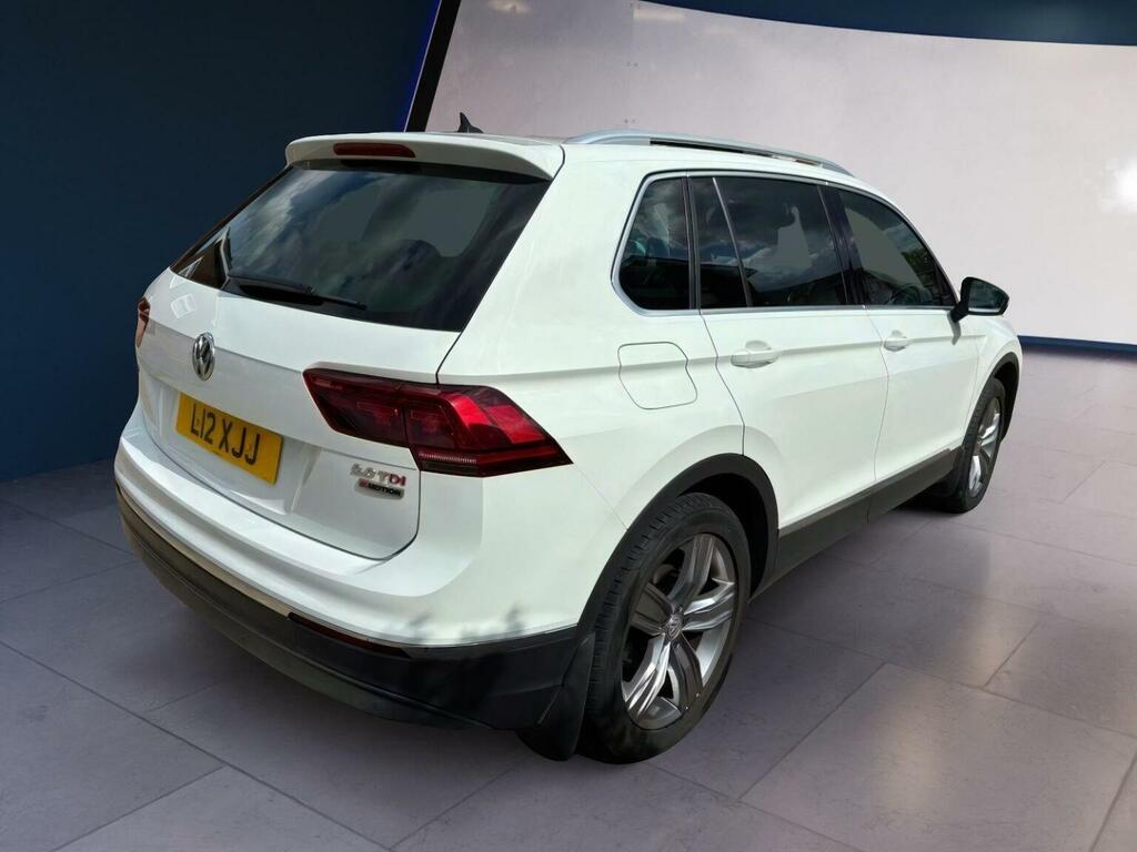 Volkswagen Tiguan Suv 2.0 Tdi Bluemotion Tech Sel Dsg 4Motion Euro 6 HD66EDR White #2