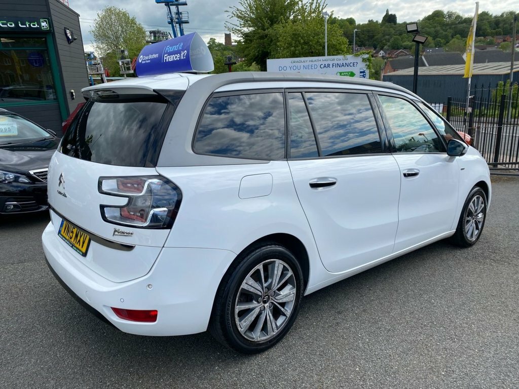 Citroen Grand C4 Picasso 1.6L Exclusive White #6