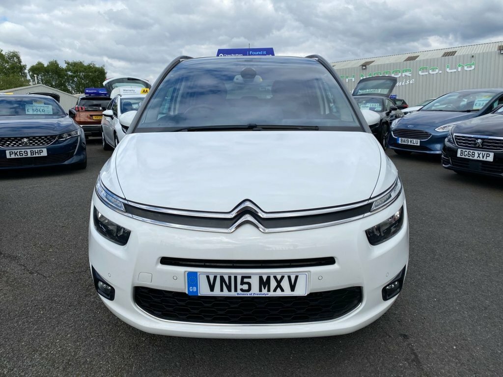 Citroen Grand C4 Picasso 1.6L Exclusive White #2