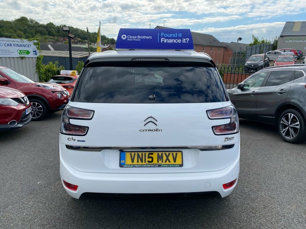 Citroen Grand C4 Picasso 1.6L Exclusive White #5