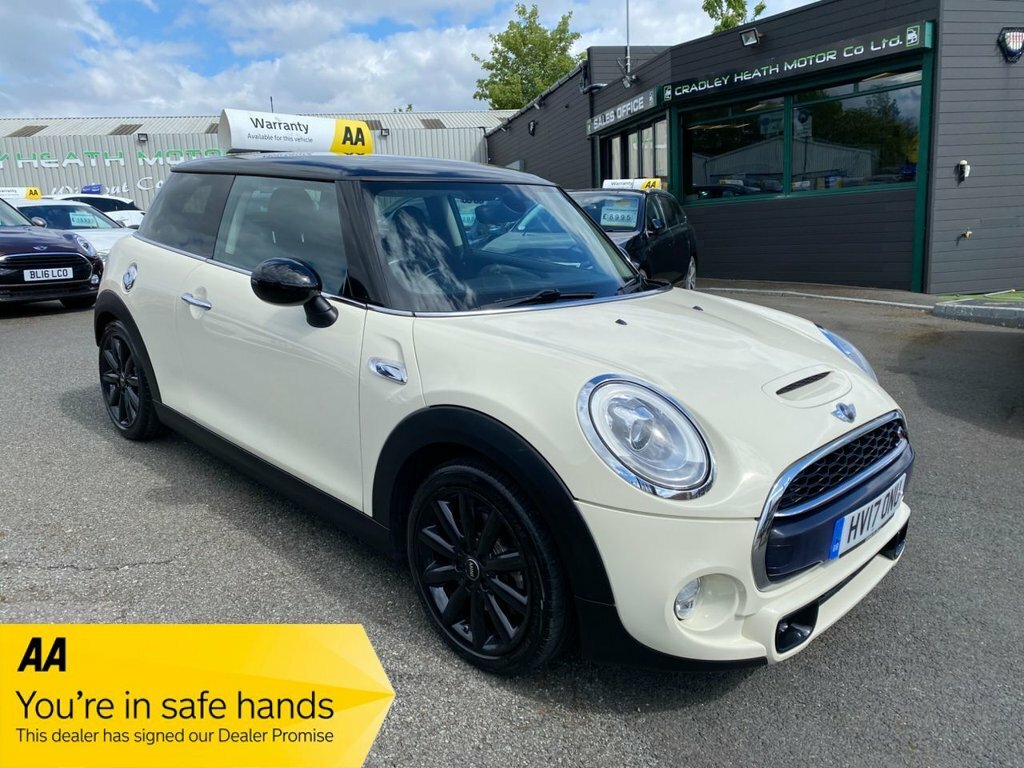 Mini Hatch 2L Cooper S White