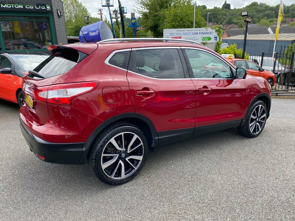 Nissan Qashqai 1.5L Tekna KR17ARZ Red #6