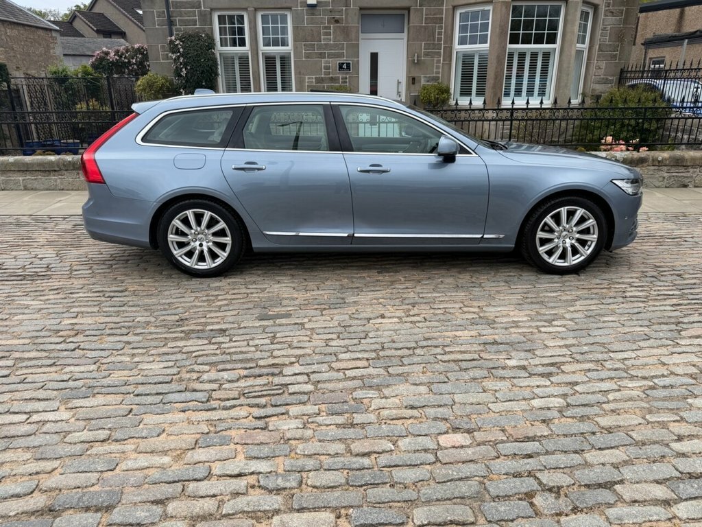 Volvo V90 Estate ND66YRT Blue #5