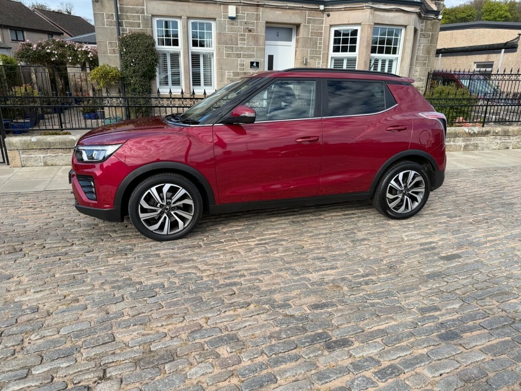 SsangYong Tivoli Suv SP72TXM Red #6