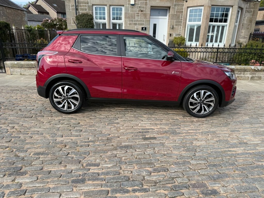 SsangYong Tivoli Suv SP72TXM Red #5