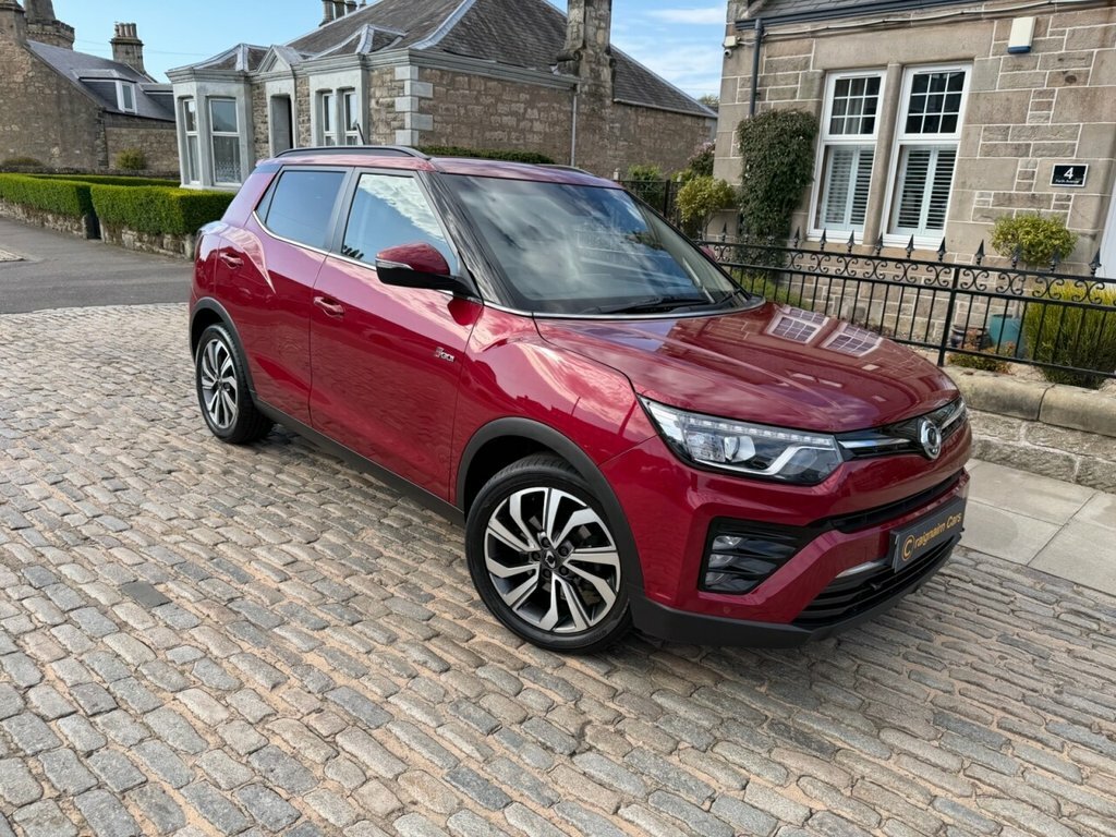 SsangYong Tivoli Suv Red