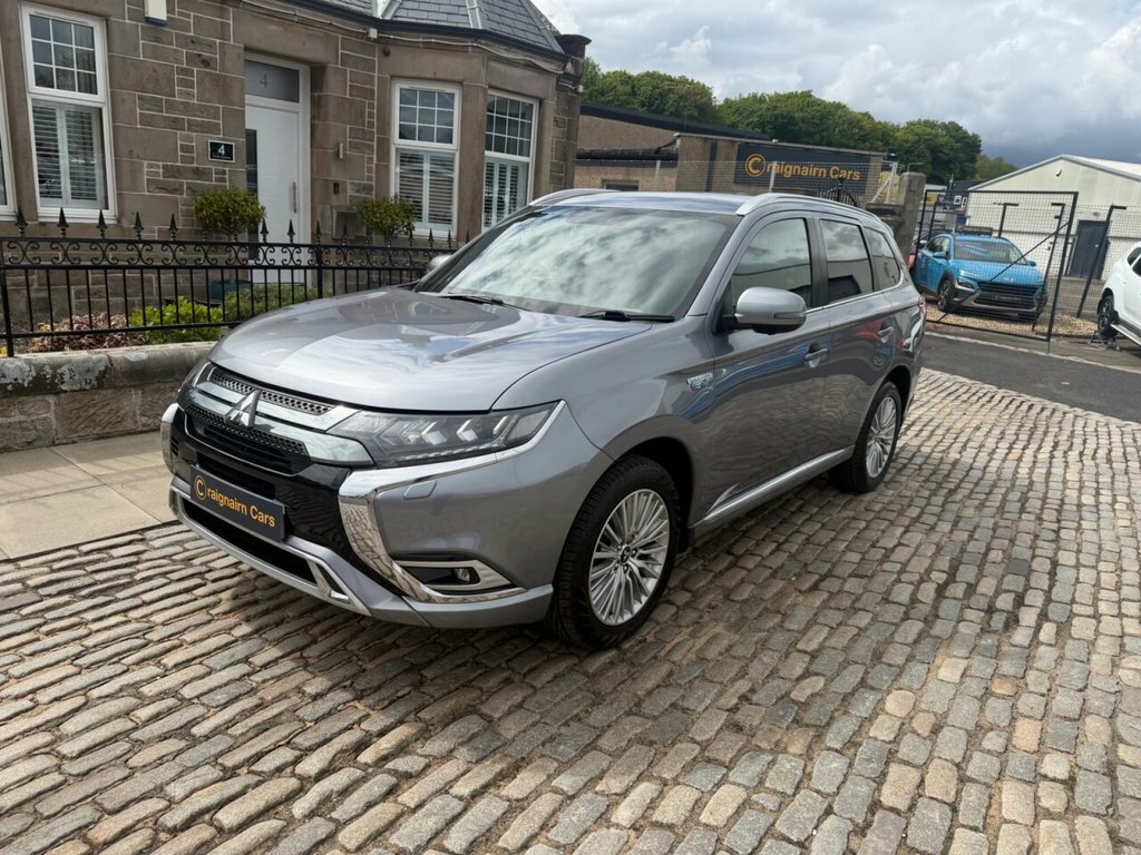 Mitsubishi Outlander Suv WN68UHE Grey #3