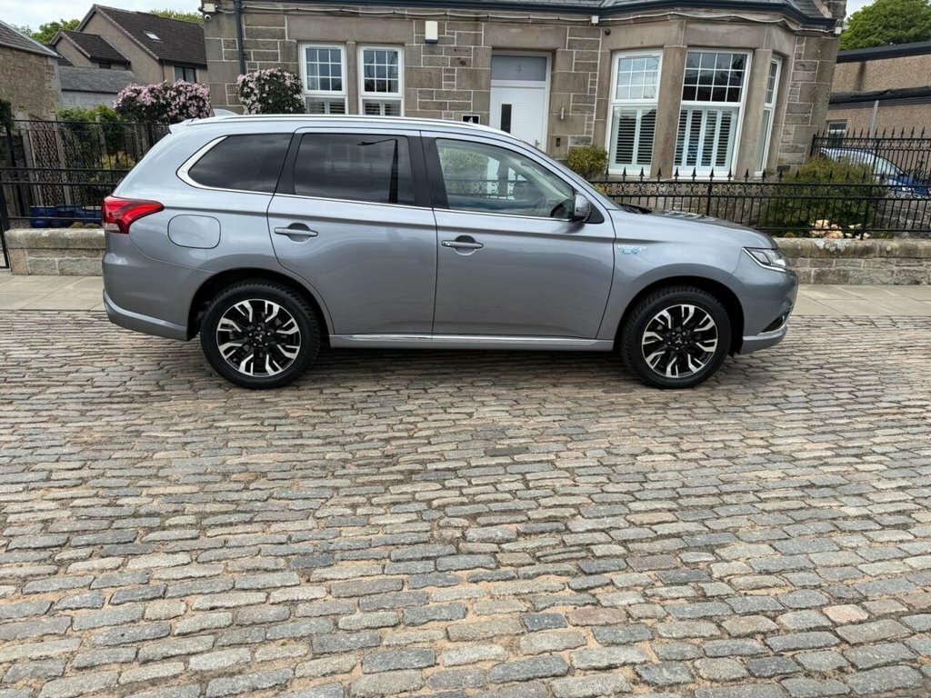 Mitsubishi Outlander Suv Grey #5