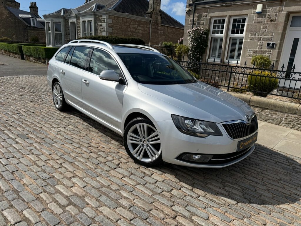 Skoda Superb Estate Silver